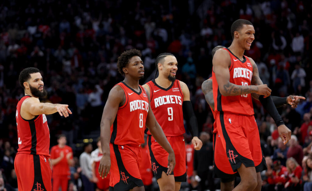 Houston Rockets trải qua mùa giải ấn tượng dù không được đánh giá cao