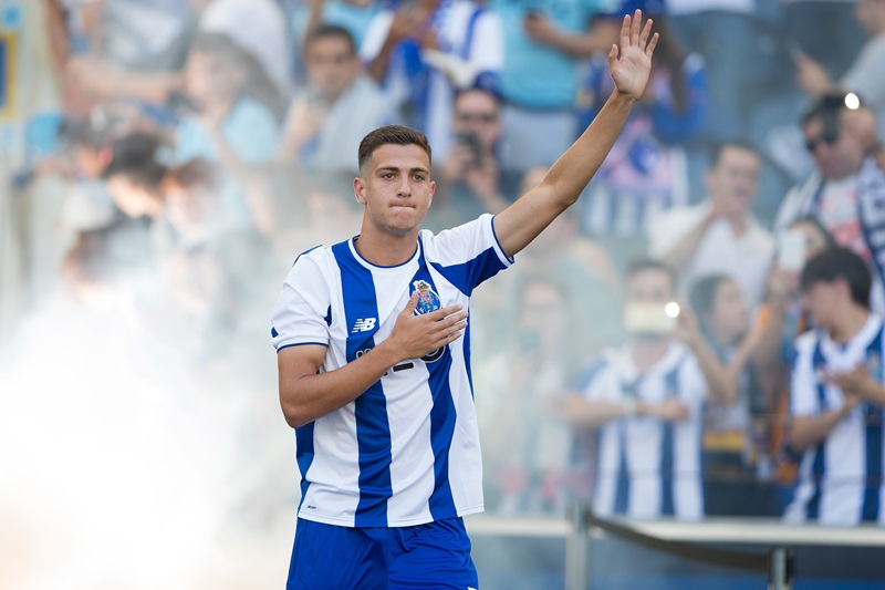 Dalot đi lên từ CLB Porto