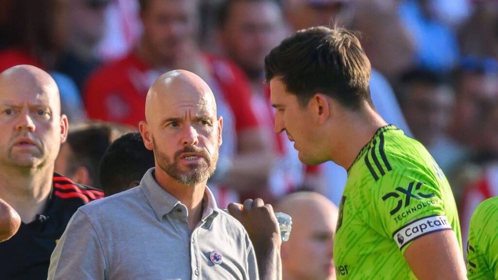 Maguire bênh vực HLV Ten Hag.