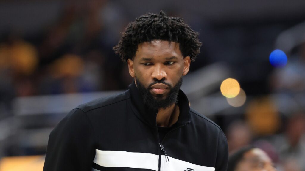 Joel Embiid bị điều tra vì hành vi ẩu đả.