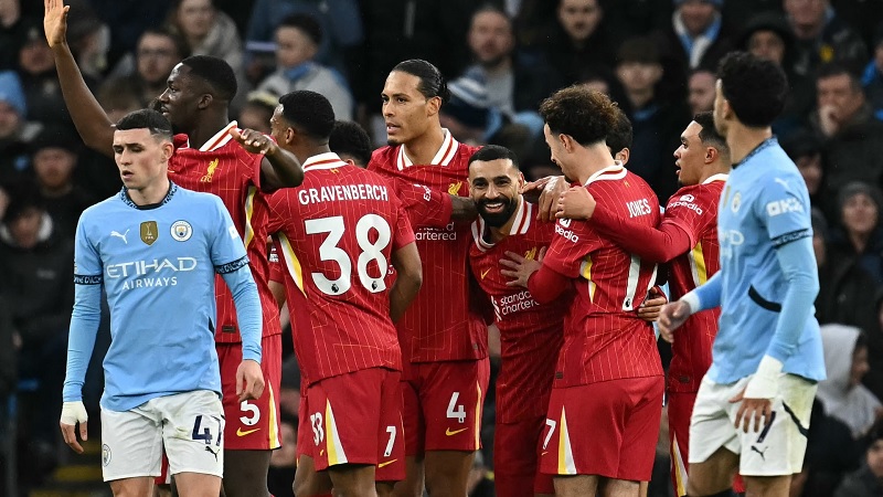 Liverpool hạ Man City tại Etihad ở vòng 26